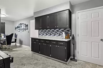 2902  23rd St, Kenosha, WI 53140 - Photo 8