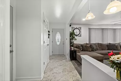 2902  23rd St, Kenosha, WI 53140 - Photo 2