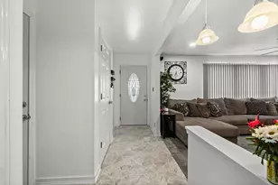 2902 23rd St, Kenosha, WI 53140 - Photo 2