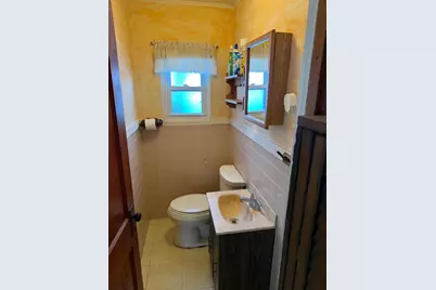 7716  Big Pine Ln, Burlington, WI 53105 - Photo 10