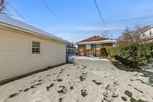 2014 N 83rd St, Wauwatosa, WI 53213 - Photo 42