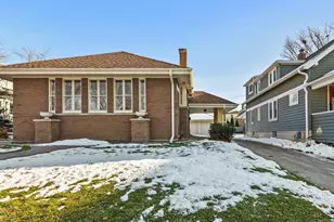 2014 N 83rd St, Wauwatosa, WI 53213 - Photo 2