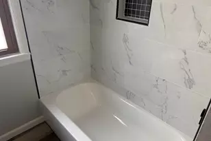 4113 S Austin St, Milwaukee, WI 53207 - Photo 10