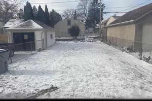 4113 S Austin St, Milwaukee, WI 53207 - Photo 2