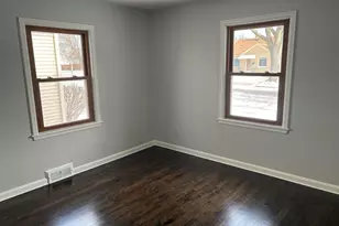 4113 S Austin St, Milwaukee, WI 53207 - Photo 8