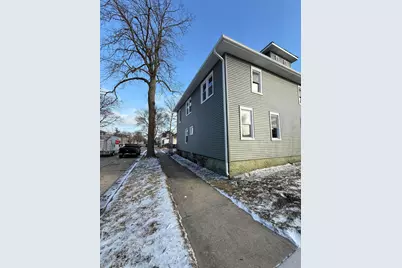1801  Center St, Racine, WI 53403 - Photo 2