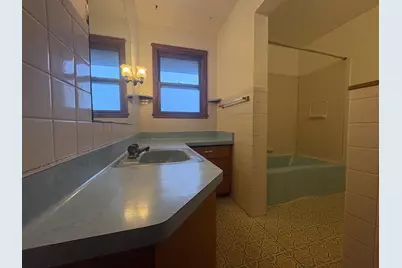 2421  Wallace Lake Rd, Trenton, WI 53090 - Photo 6