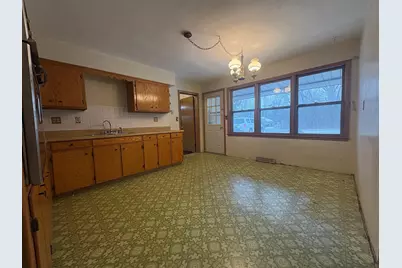 2421  Wallace Lake Rd, Trenton, WI 53090 - Photo 4