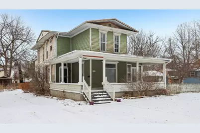 711 E Walworth Ave, Delavan, WI 53115 - Photo 1