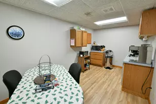 5320 Green Bay Rd, Kenosha, WI 53144 - Photo 20