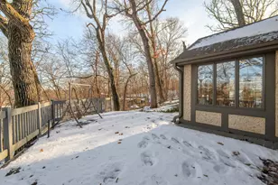 S94W23205 Meadow View Ln, Vernon, WI 53103 - Photo 4