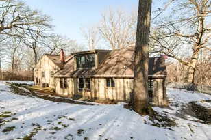 S94W23205 Meadow View Ln, Vernon, WI 53103 - Photo 8