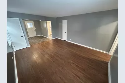 402 N 68th St, Wauwatosa, WI 53212 - Photo 10