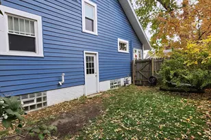 1614 74th St, Kenosha, WI 53143 - Photo 8