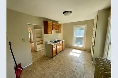 1331 N 22nd St #1333, Milwaukee, WI 53205 - Photo 16