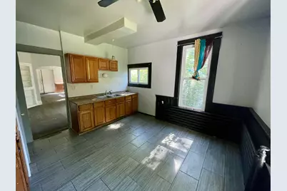 1331 N 22nd St #1333, Milwaukee, WI 53205 - Photo 8