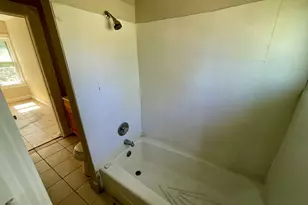 1331 N 22nd St, Milwaukee, WI 53205 - Photo 20