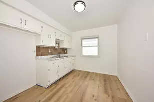 5754 N 65th St, Milwaukee, WI 53218 - Photo 12