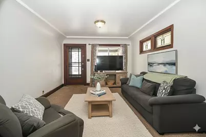 2001 S 90th St, West Allis, WI 53227 - Photo 2