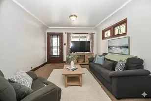 2001 S 90th St, West Allis, WI 53227 - Photo 2