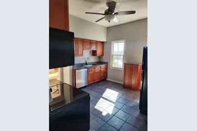 518 W Vine St, Milwaukee, WI 53212 - Photo 16