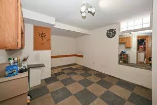 10211 S Nicholson Rd, Oak Creek, WI 53154 - Photo 24