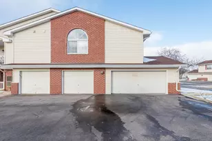 25151 87th St, Salem Lakes, WI 53168 - Photo 20