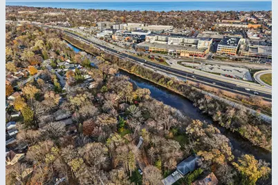 5686 N River Forest Dr, Glendale, WI 53209 - Photo 48