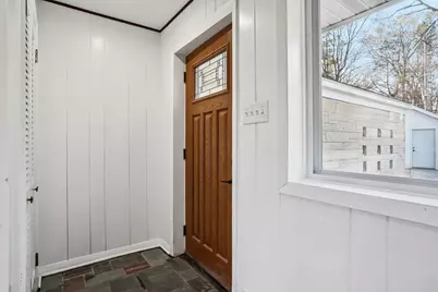 5686 N River Forest Dr, Glendale, WI 53209 - Photo 12