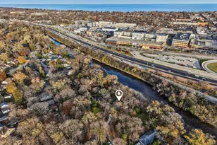 5686 N River Forest Dr, Glendale, WI 53209 - Photo 6