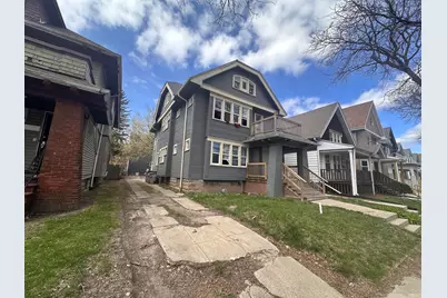 3015 N 6th St #3017, Milwaukee, WI 53212 - Photo 2
