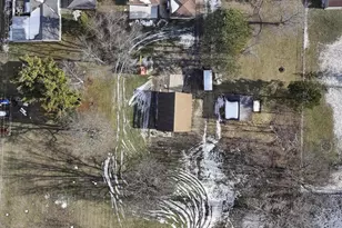 200 S Stuart Rd, Racine, WI 53406 - Photo 40