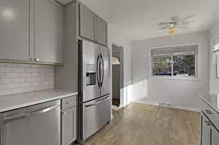 200 S Stuart Rd, Racine, WI 53406 - Photo 6