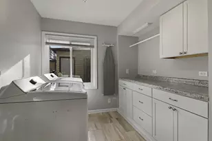 200 S Stuart Rd, Racine, WI 53406 - Photo 28