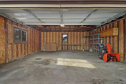 200 S Stuart Rd, Racine, WI 53406 - Photo 34