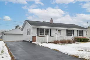 N170W20569 Parkview Dr, Jackson, WI 53037 - Photo 2