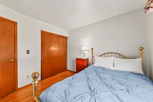 N170W20569 Parkview Dr, Jackson, WI 53037 - Photo 16