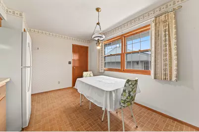 N170W20569  Parkview Dr, Jackson, WI 53037 - Photo 6