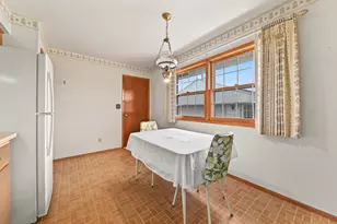 N170W20569 Parkview Dr, Jackson, WI 53037 - Photo 6