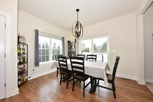 N66W23662 Hillview Rd, Sussex, WI 53089 - Photo 10