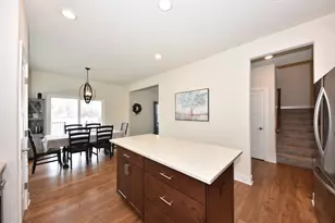 N66W23662 Hillview Rd, Sussex, WI 53089 - Photo 14