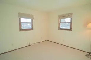 1021 Hill St, Watertown, WI 53098 - Photo 22