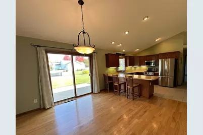 1545  Birka Ln, Onalaska, WI 54650 - Photo 6