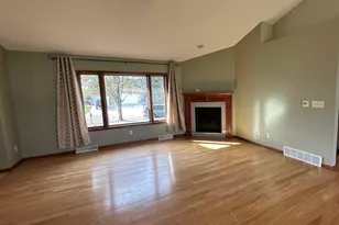 1545 Birka Ln, Onalaska, WI 54650 - Photo 4