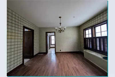 955 N 6th St, Manitowoc, WI 54220 - Photo 10