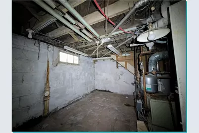 955 N 6th St, Manitowoc, WI 54220 - Photo 30
