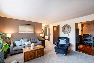 225  Country Club Dr #3D, Lake Geneva, WI 53147 - Photo 8