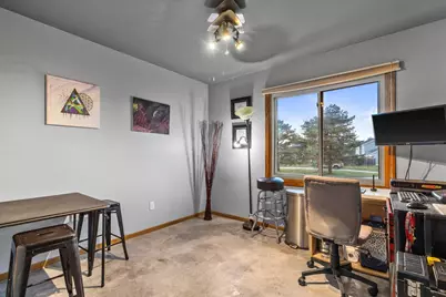 8005  Thistle Ct, Racine, WI 53185 - Photo 22