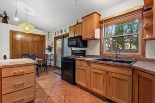 8005 Thistle Ct, Racine, WI 53185 - Photo 8