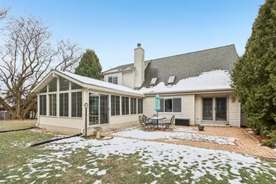 W199S8618  Woods Rd, Muskego, WI 53150 - Photo 2